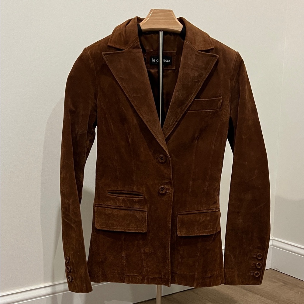 Le chateau 100% Suede women’s jacket xxs